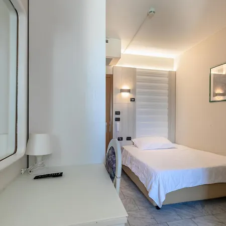 Consuelo 4* Lignano Sabbiadoro