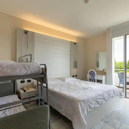 Consuelo 4* Lignano Sabbiadoro