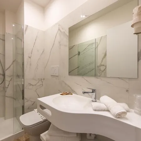 Consuelo Hotel 4*