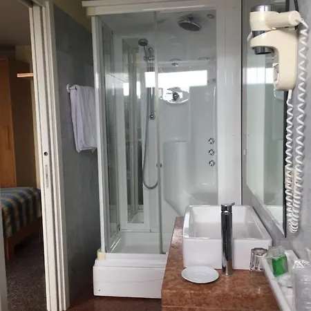 Consuelo Hotel 4*