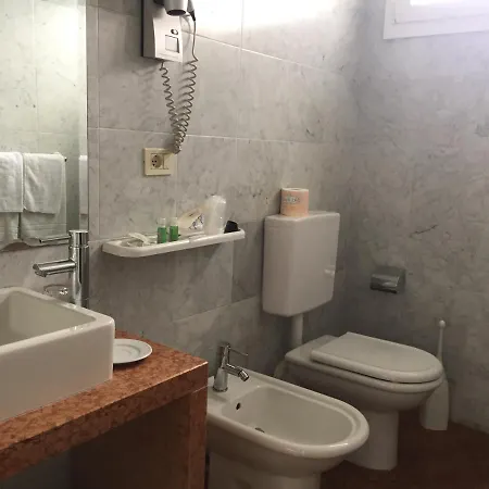 Consuelo Hotel 4*